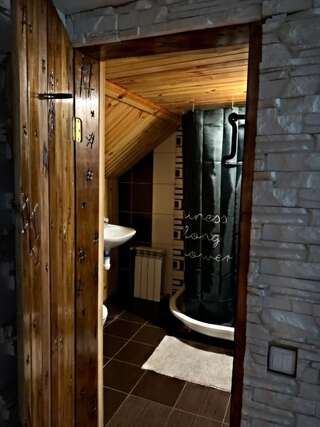 Мини-отель Nazar Stodolya Каменец-Подольский Семейный номер-16